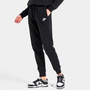Women’s Nike Logo Joggers XS